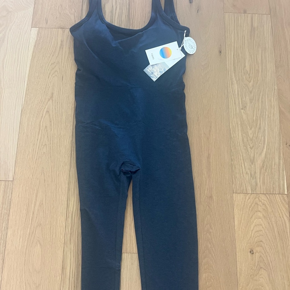 Women’s Vuori HALO essential jumpsuit
